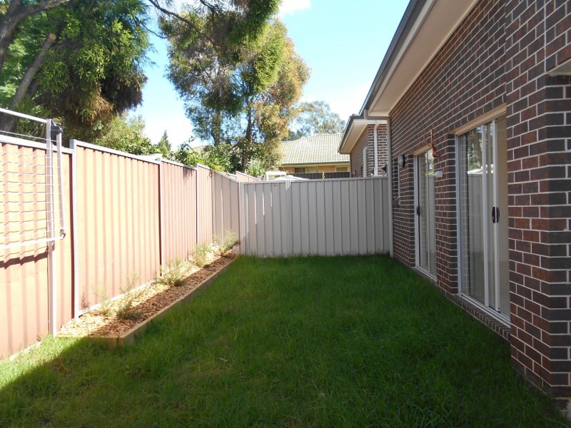 5/27 Hobart Street, Oxley Park NSW 2760