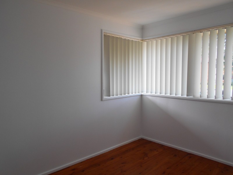 15 Barker Street, Cambridge Park NSW 2747