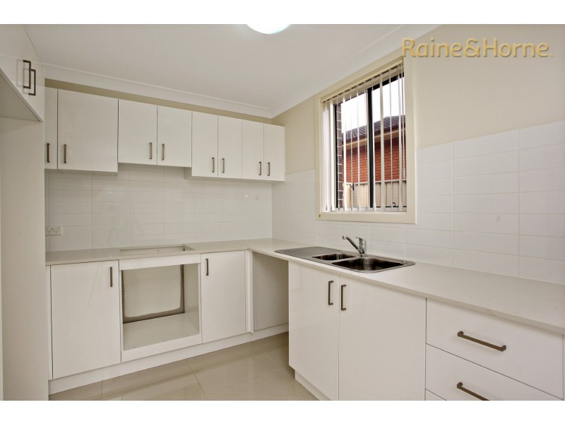 3/148 Canberra Street, St Marys NSW 2760