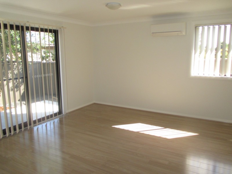 244A Banks Drive, St Clair NSW 2759