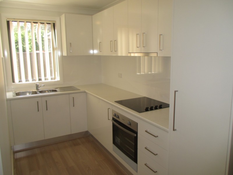 244A Banks Drive, St Clair NSW 2759