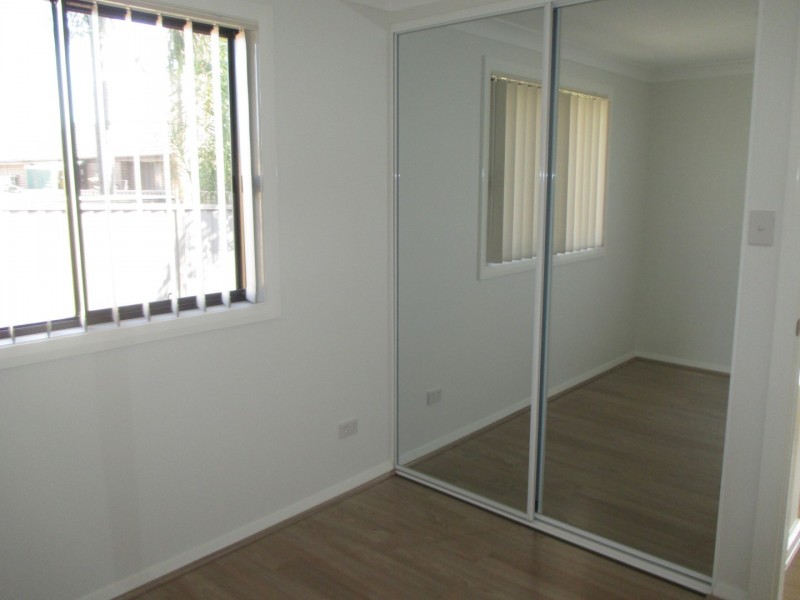 244A Banks Drive, St Clair NSW 2759