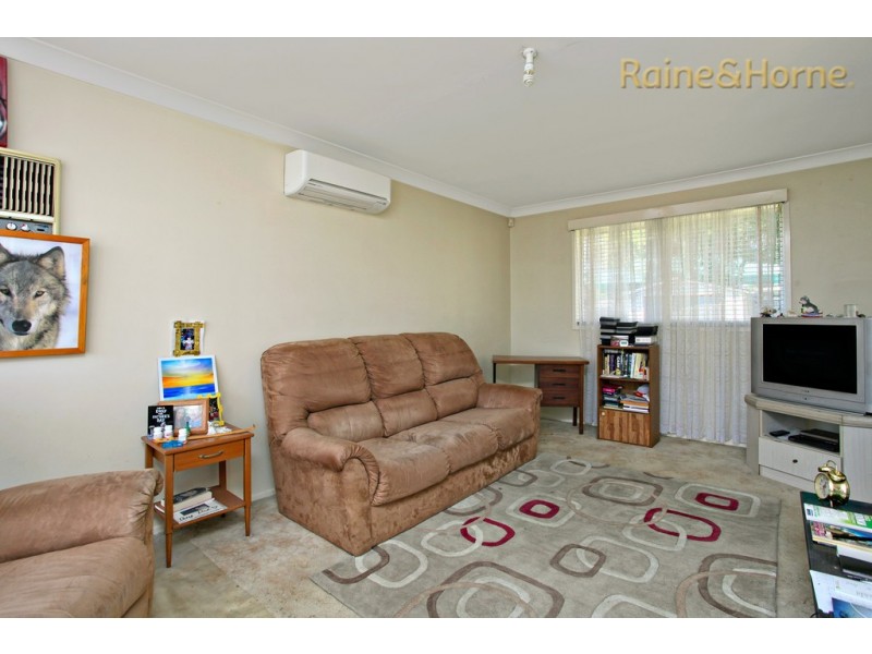 6 MANNING STREET, Kingswood NSW 2747