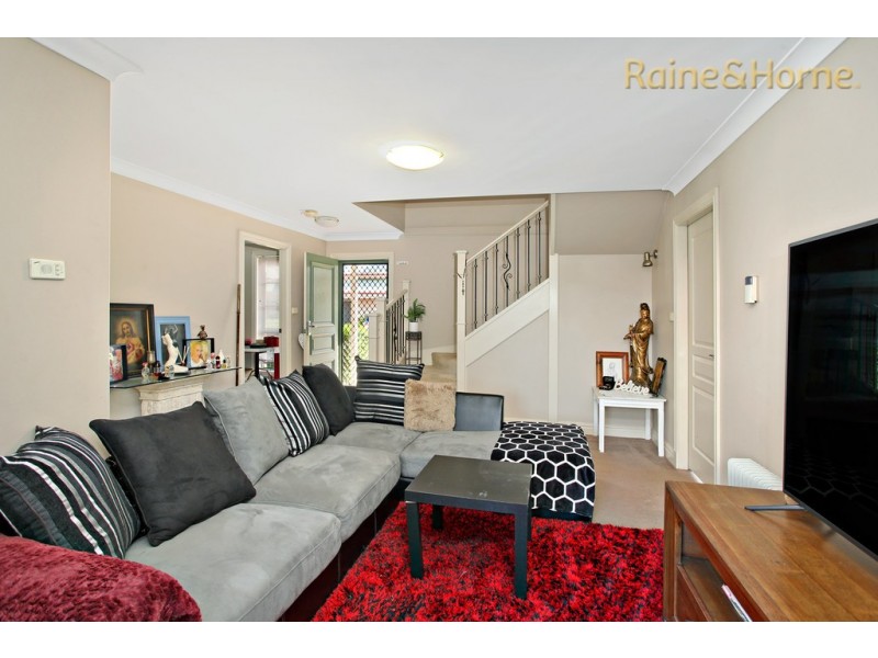 8/22 John Street, St Marys NSW 2760