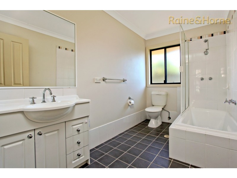 3/100 Brisbane Street, Oxley Park NSW 2760