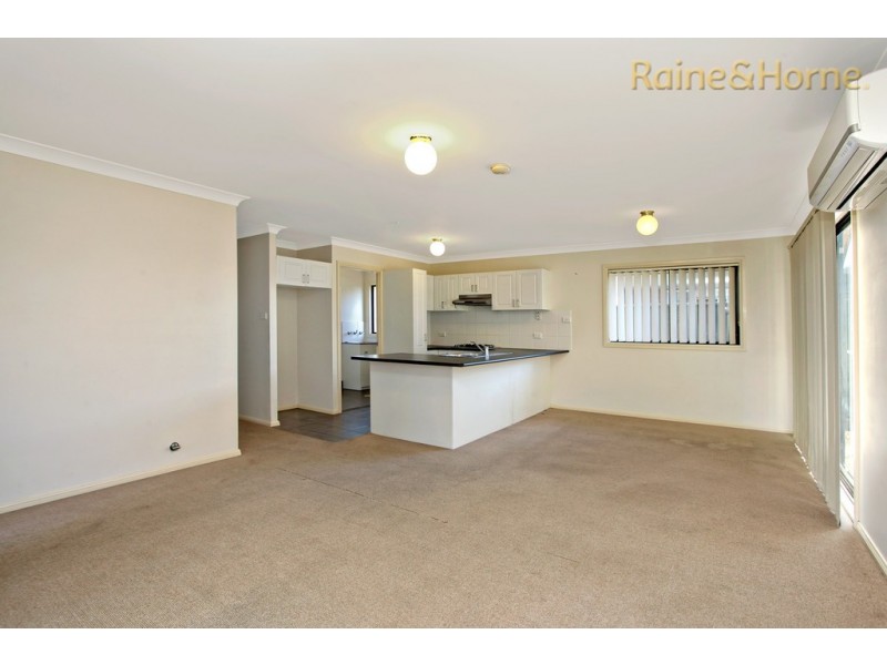 3/100 Brisbane Street, Oxley Park NSW 2760