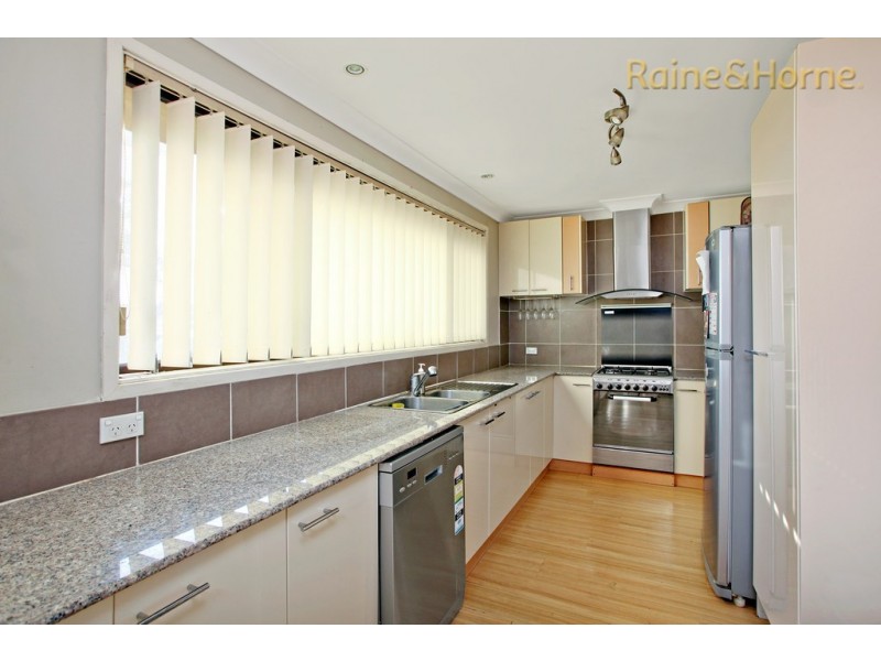 19 Ontario Avenue, St Clair NSW 2759