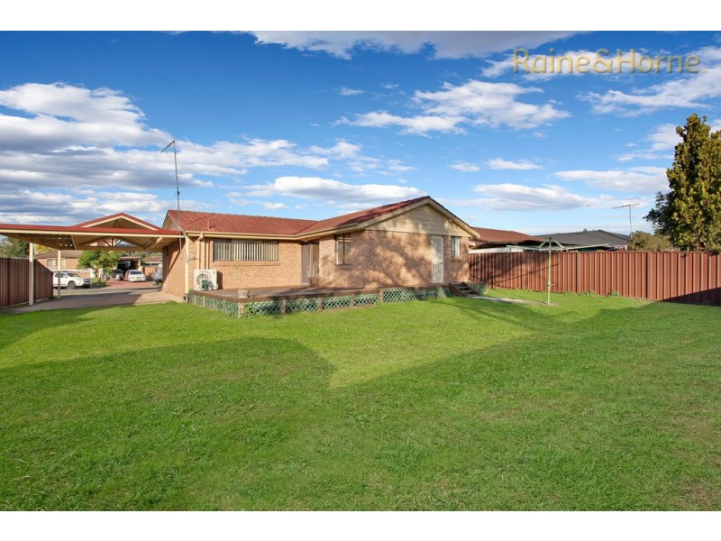 19 Ontario Avenue, St Clair NSW 2759