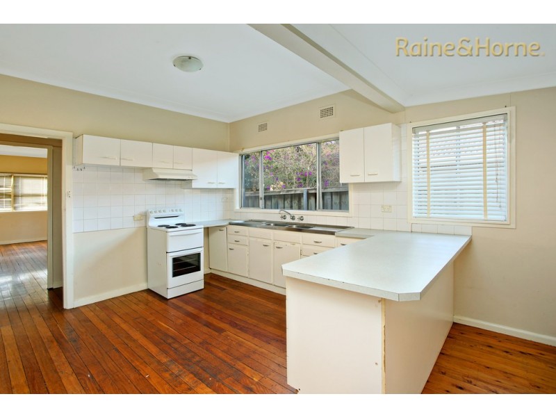 1 ROSS PLACE, St Marys NSW 2760