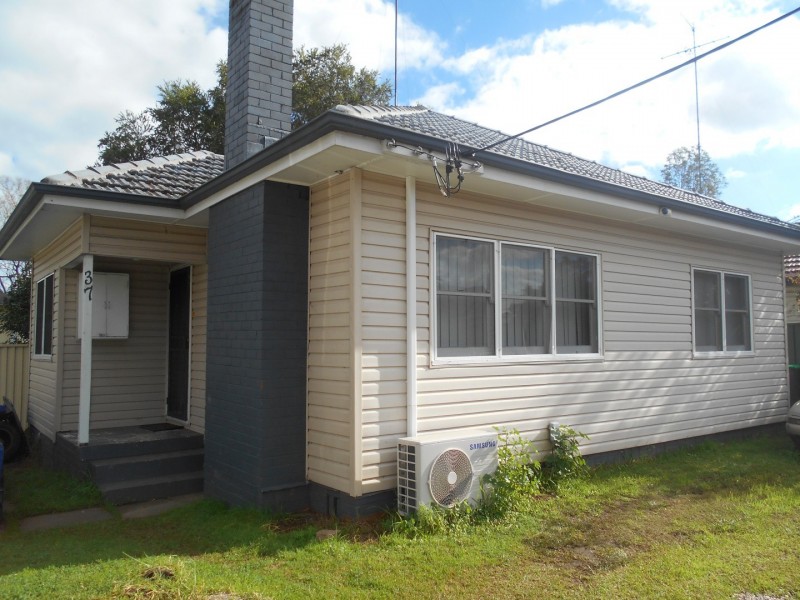 37 Mamre Road, St Marys NSW 2760