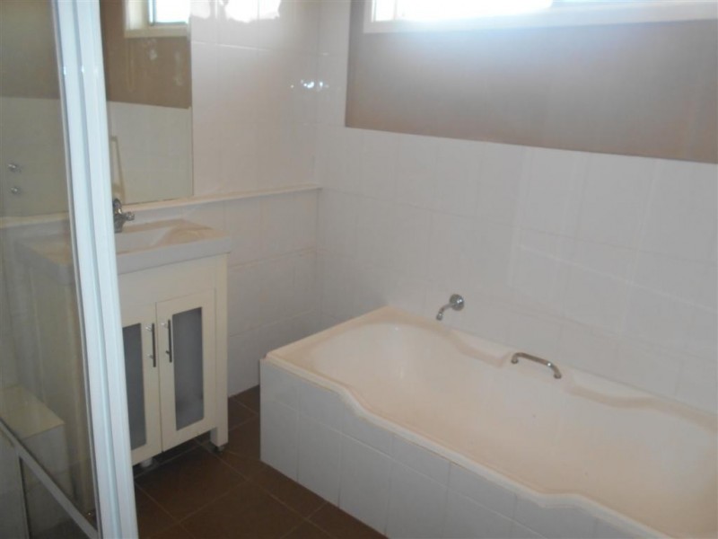 84 Kareela Avenue, Penrith NSW 2750