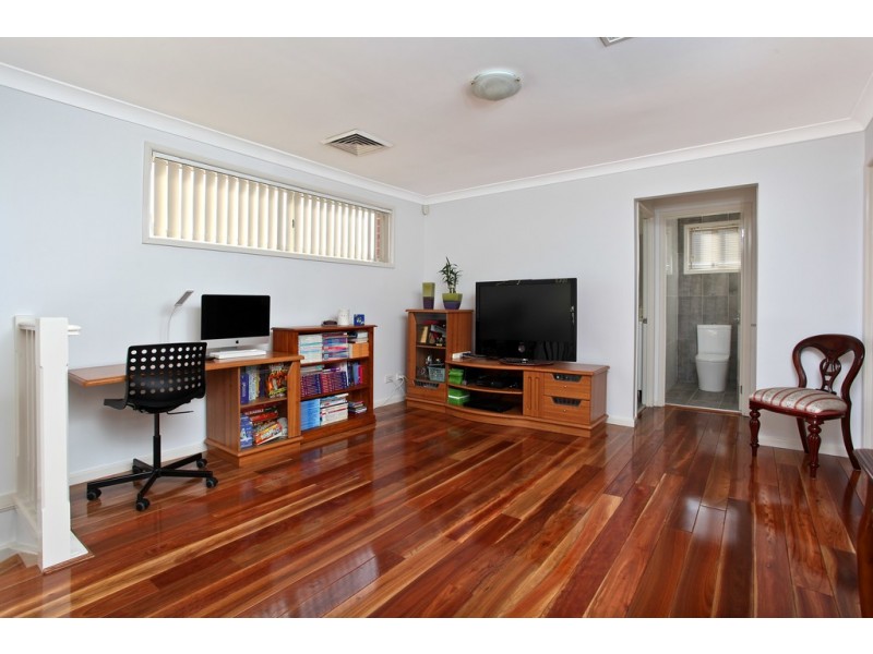 37 Augusta, St Clair NSW 2759