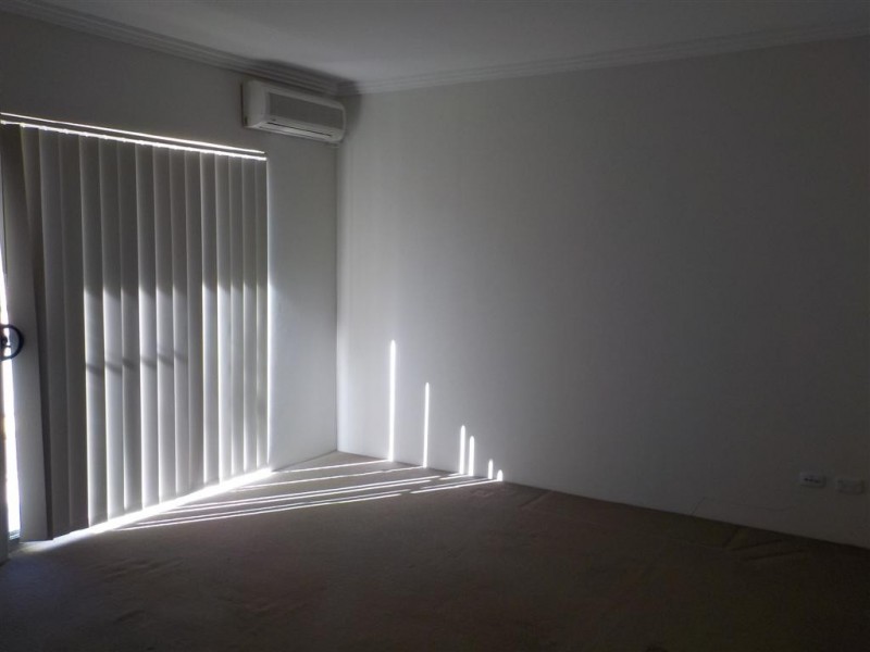 21/13-17 Regentville Road, Jamisontown NSW 2750