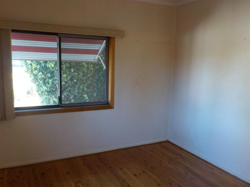 32 Champness Crescent, St Marys NSW 2760