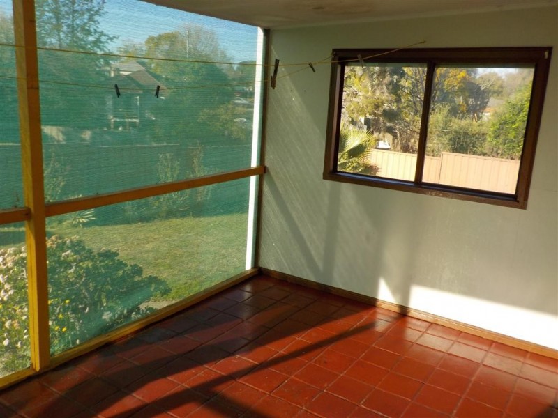 32 Champness Crescent, St Marys NSW 2760