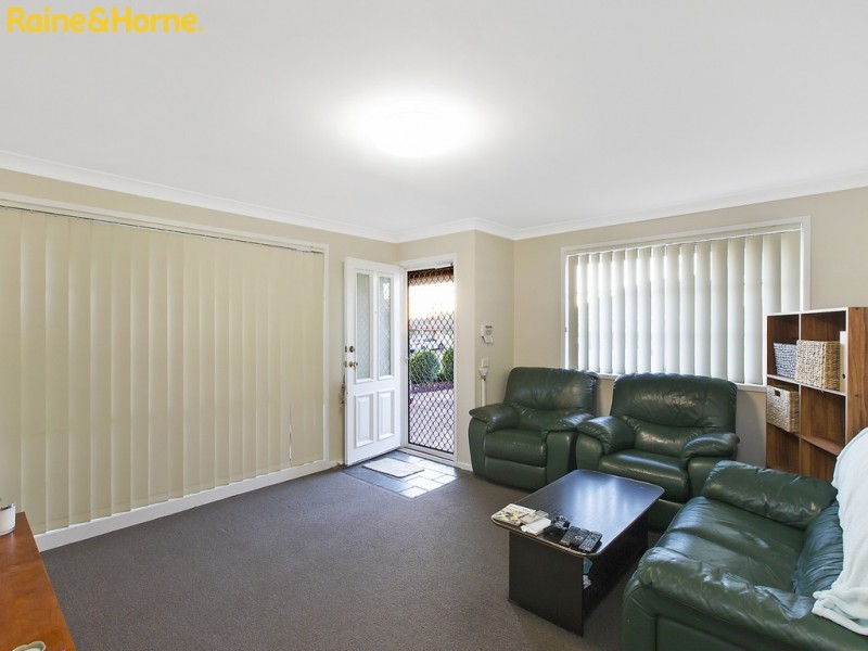 15 Bushlark Place, Claremont Meadows NSW 2747
