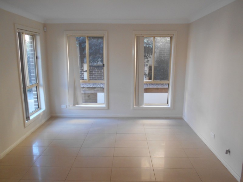 2/15 Australia Street, St Marys NSW 2760