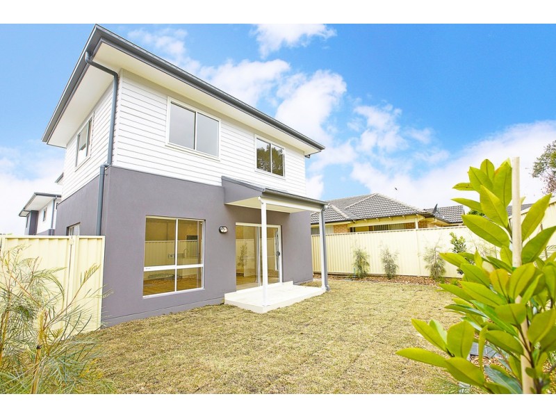 4/90 Adelaide Street, Oxley Park NSW 2760