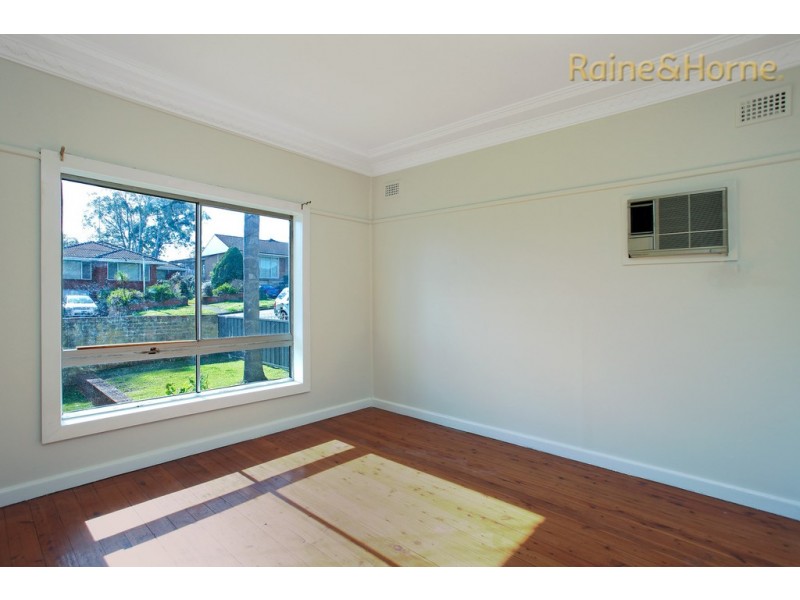 7 WILLIAM STREET, St Marys NSW 2760