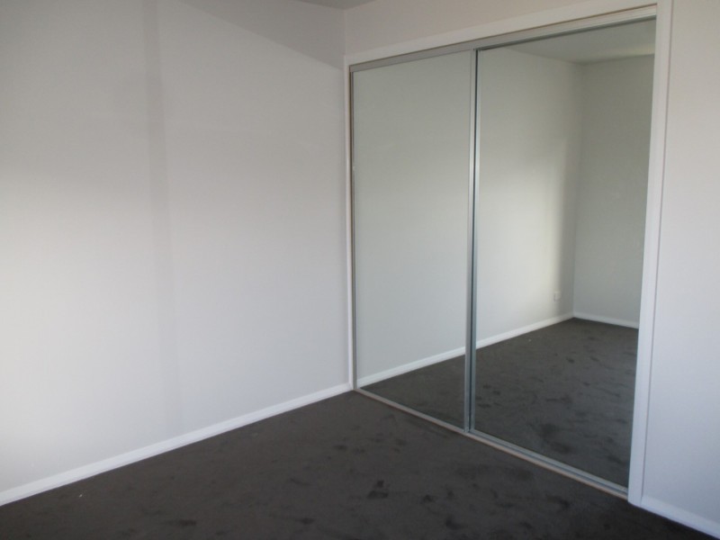 2/90 Adelaide Street, Oxley Park NSW 2760