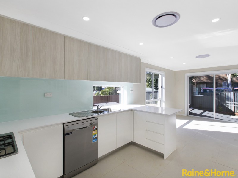 2/153-155 Adelaide Street, St Marys NSW 2760