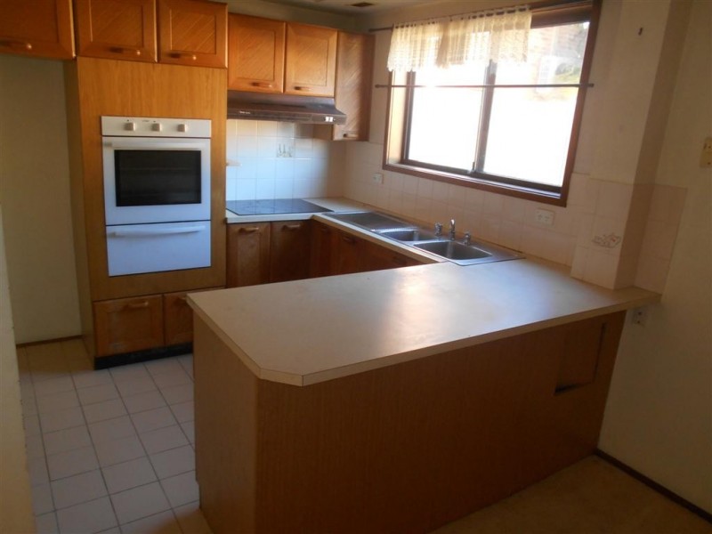 4/6 Judith Close, Werrington NSW 2747