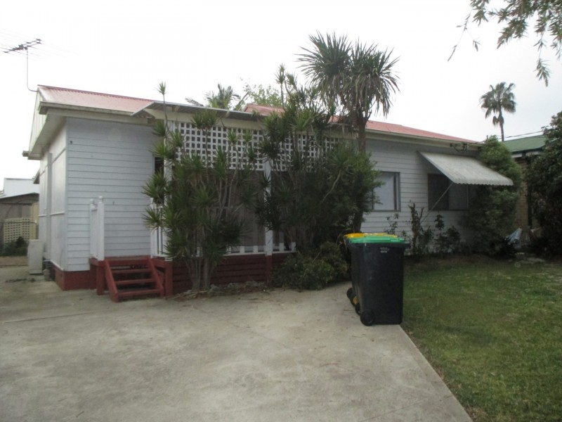 12 Dorothy Crescent, Colyton NSW 2760