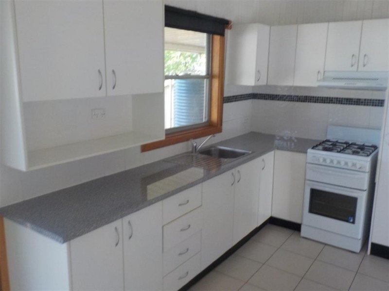 12 Dorothy Crescent, Colyton NSW 2760