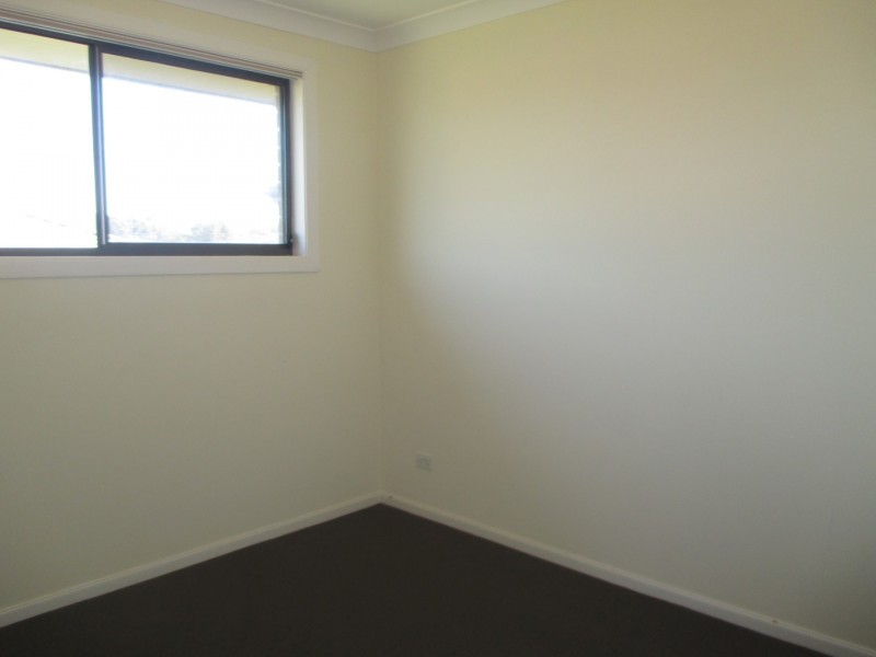 11 Kobe Street, Ropes Crossing NSW 2760