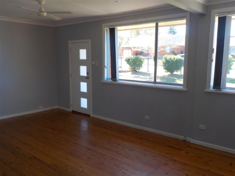 13 Murray Street, St Marys NSW 2760