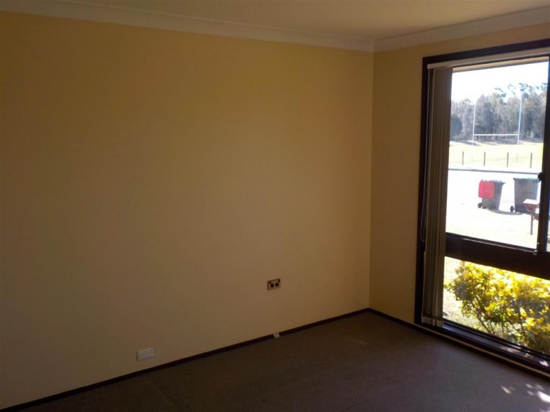 36 Solander Drive, St Clair NSW 2759