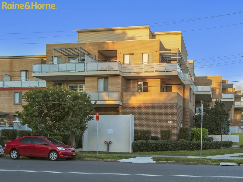 28/26-32 Princess Mary Street, St Marys NSW 2760