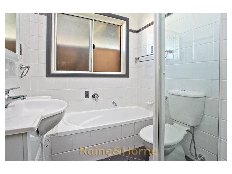 11 Hobart Street, Oxley Park NSW 2760