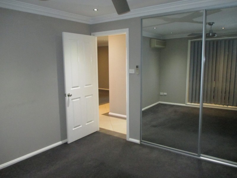 7 Blackbird Glen, Erskine Park NSW 2759