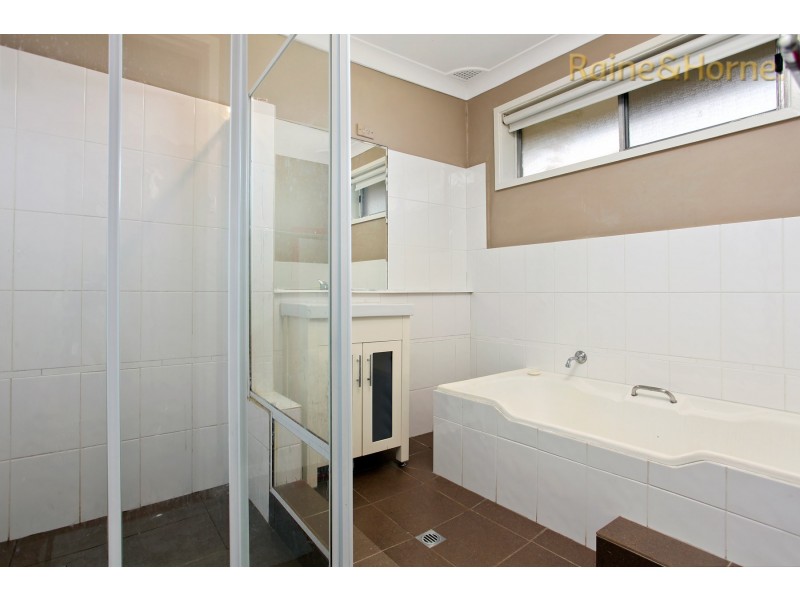 84 and 84A Kareela Avenue, Penrith NSW 2750