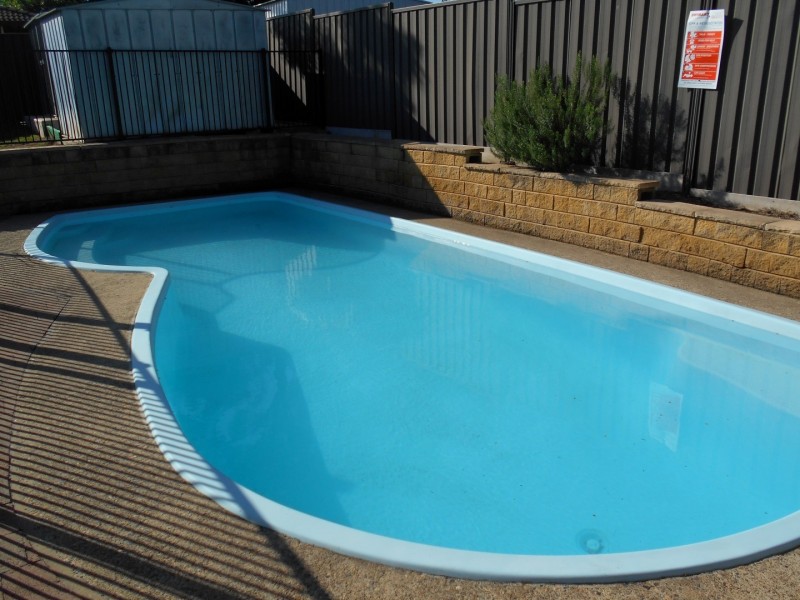 165 Banks Drive, St Clair NSW 2759