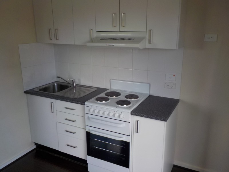 80A Lucena Crescent, Lethbridge Park NSW 2770