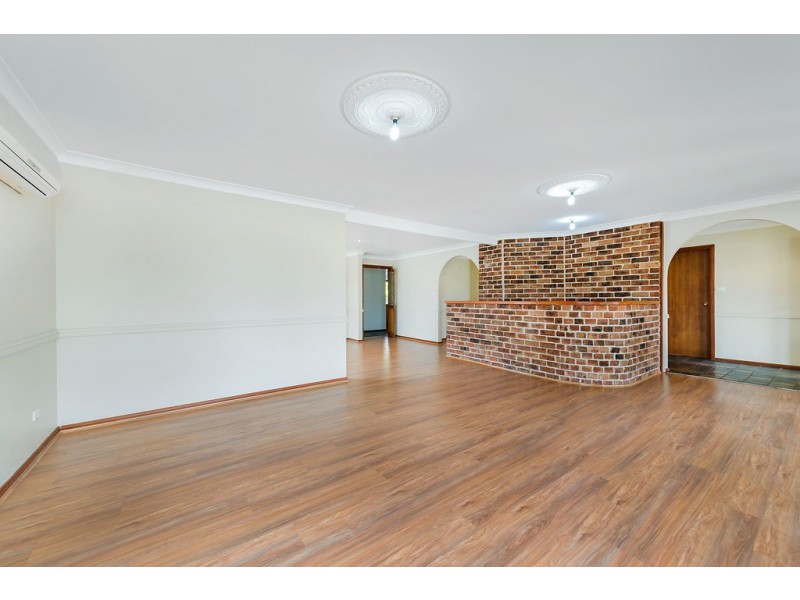 7 MELVILLE ROAD, St Clair NSW 2759