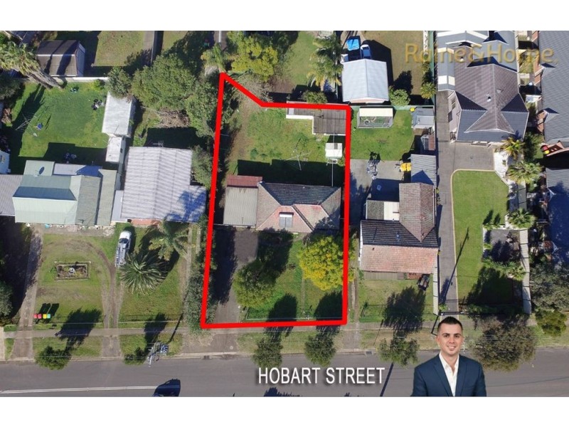 15 Hobart St, Oxley Park NSW 2760