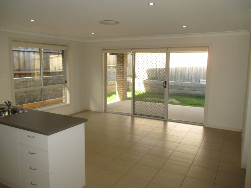 3 Hassall Way, Glenmore Park NSW 2745