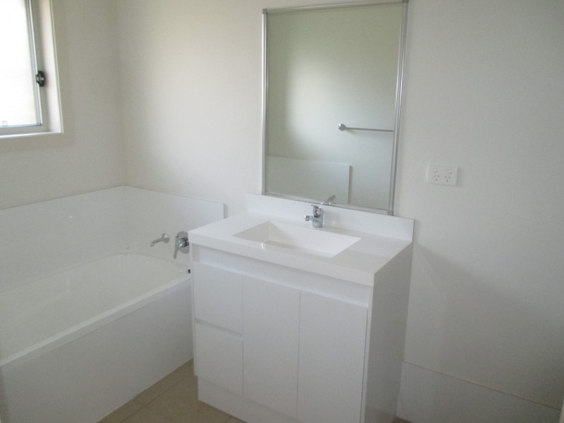 3 Hassall Way, Glenmore Park NSW 2745