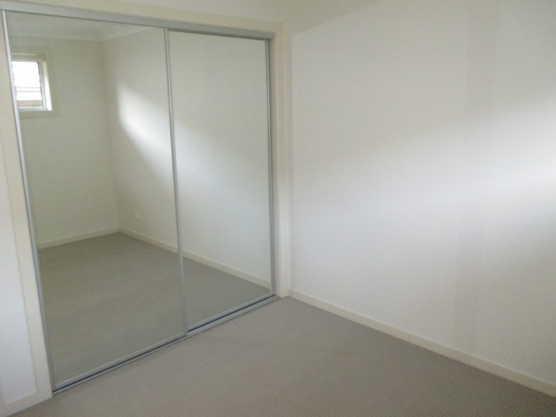 3 Hassall Way, Glenmore Park NSW 2745