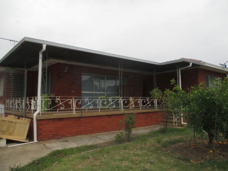 86 Adelaide Street, Oxley Park NSW 2760
