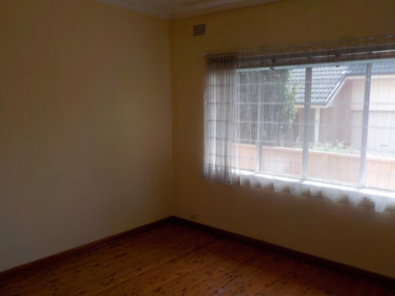 86 Adelaide Street, Oxley Park NSW 2760