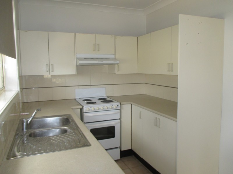 2/2 Wattle Avenue, North St Marys NSW 2760