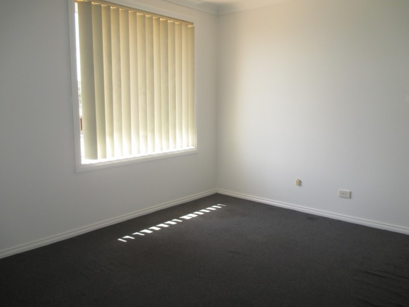 2/2 Wattle Avenue, North St Marys NSW 2760