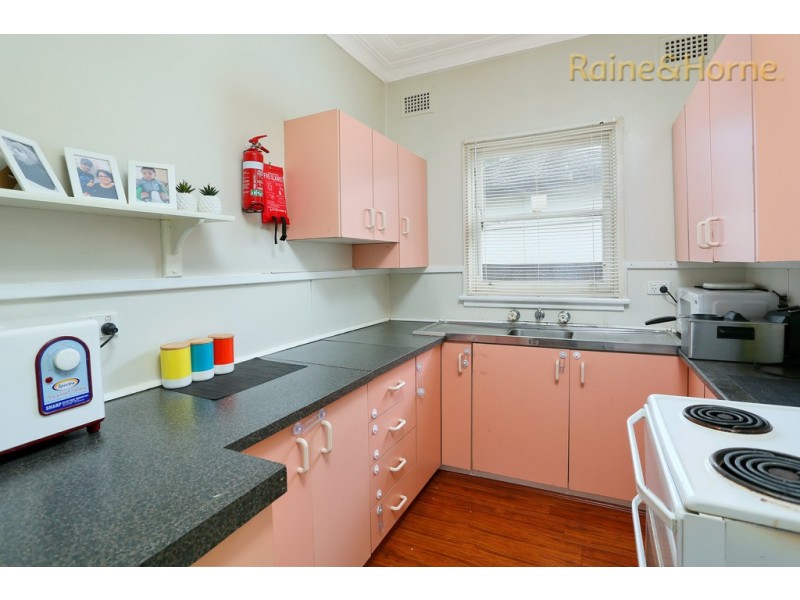 6 BARKER STREET, Rooty Hill NSW 2766