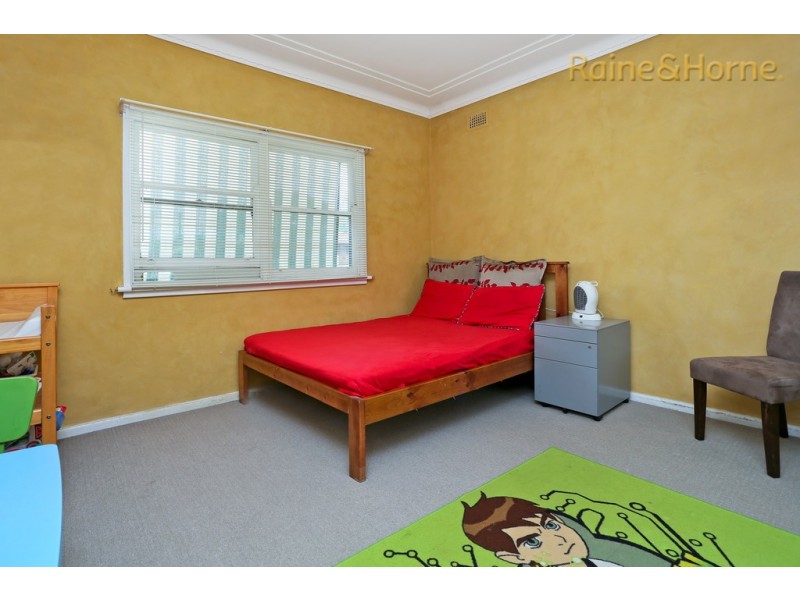 6 BARKER STREET, Rooty Hill NSW 2766