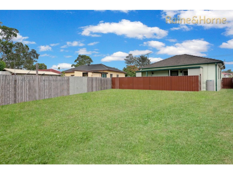 6 BARKER STREET, Rooty Hill NSW 2766