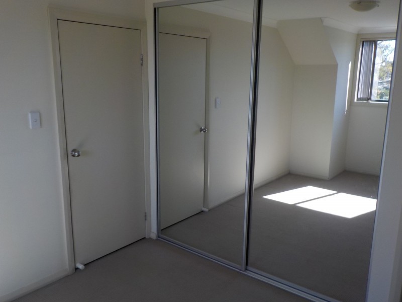 4/156 Canberra Street, St Marys NSW 2760